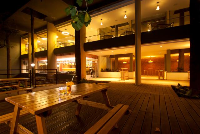 Elevate Outdoor Deck