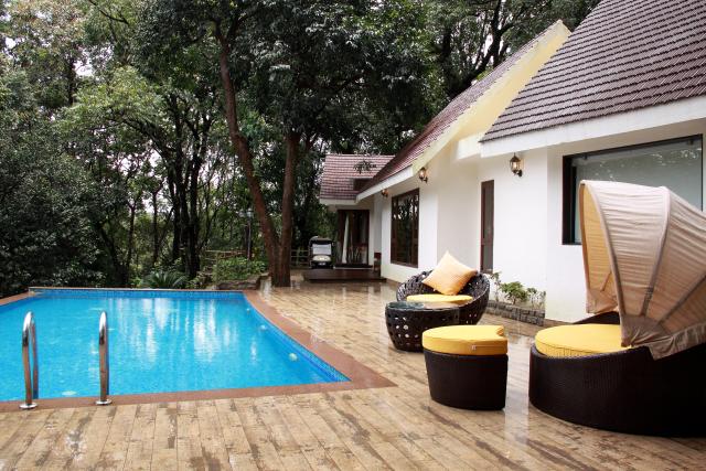 Poinsettia Private Pool