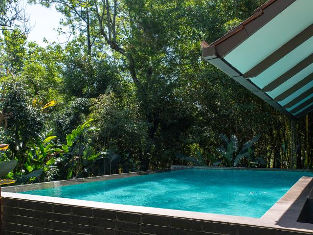 Kopiluwak Private Pool